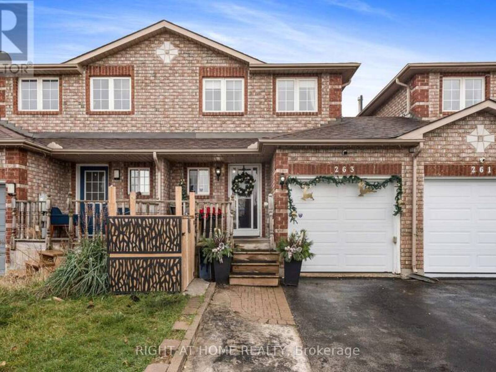 263 DUNSMORE LANE, Barrie, Ontario L4M 7A7