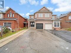 1204 PRESTONWOOD CRESCENT Mississauga Ontario, L5V 2V3