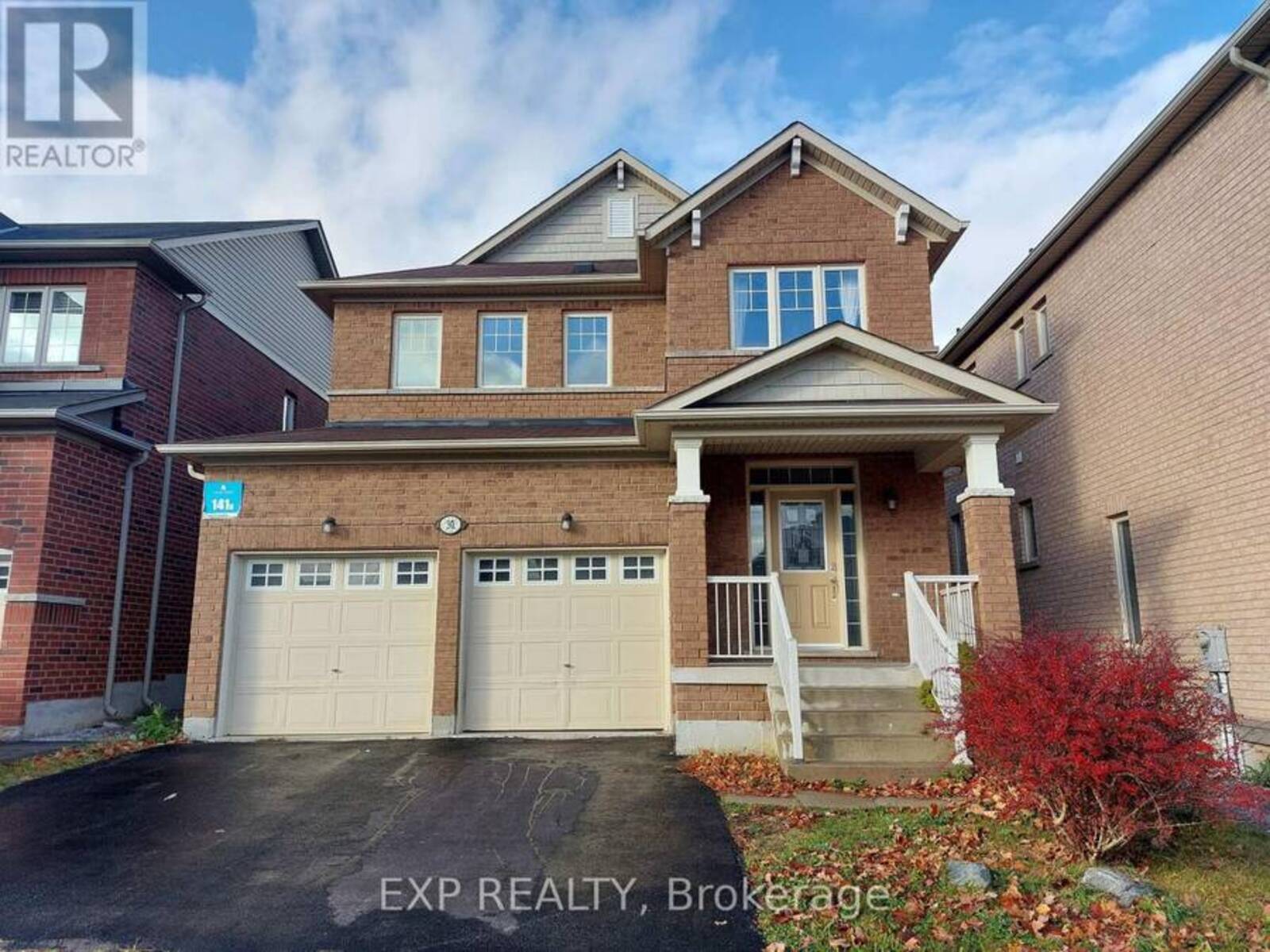 30 MANSARD DRIVE, Richmond Hill, Ontario L4E 0L7