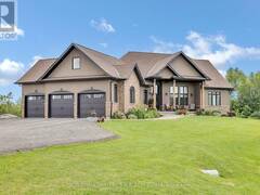 470 BLUE MOUNTAIN ROAD Uxbridge Ontario, L9P 1R3