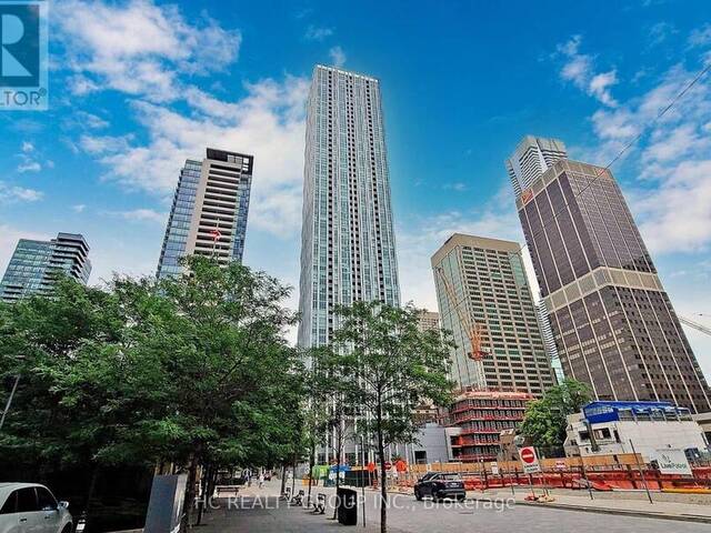 2902 - 1 YORKVILLE AVENUE Toronto Ontario, M4W 0B1