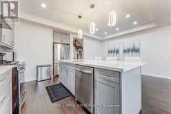 20 ICEMAKER WAY | Whitby Ontario | Slide Image Thirteen