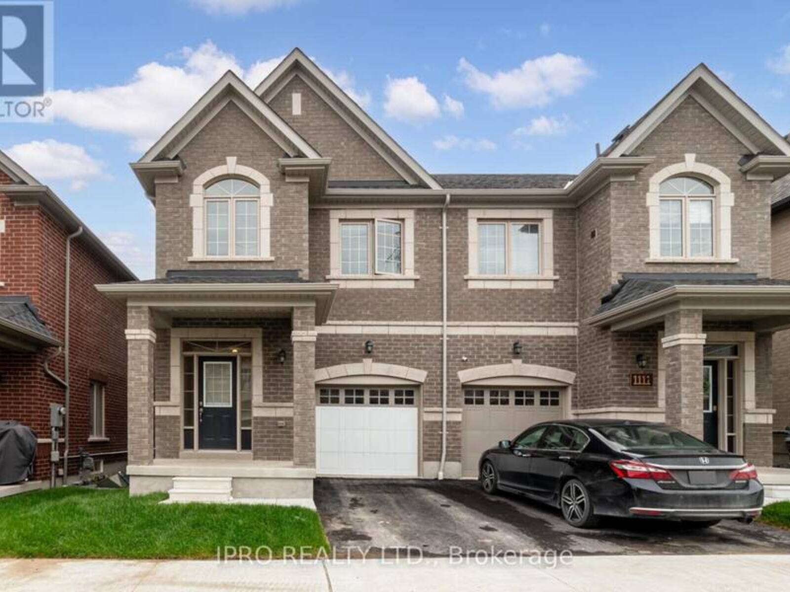 1113 SKYRIDGE BOULEVARD, Pickering, Ontario L1X 2R2