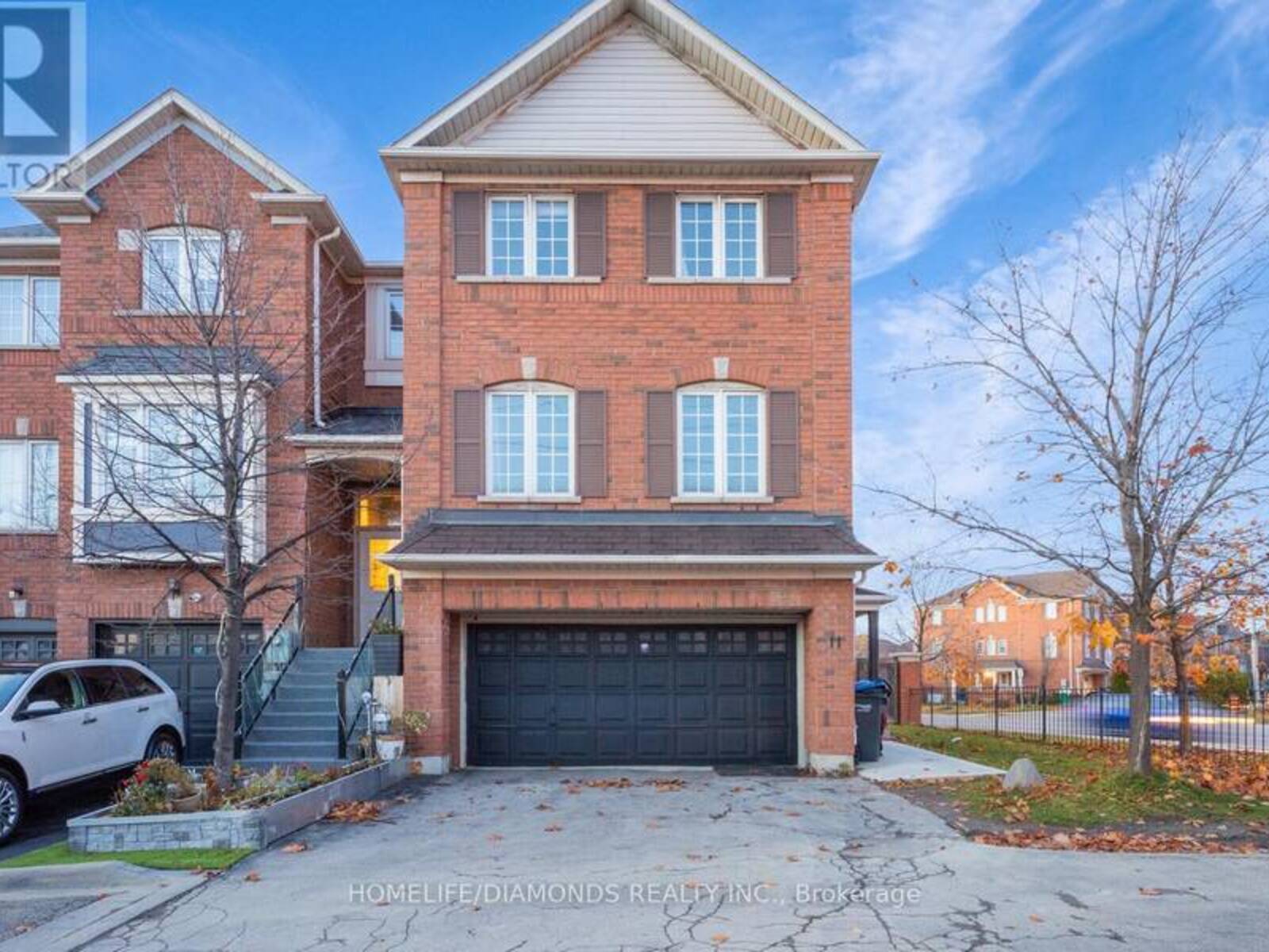 11 - 250 RICHVALE DRIVE, Brampton, Ontario L6Z 4W9