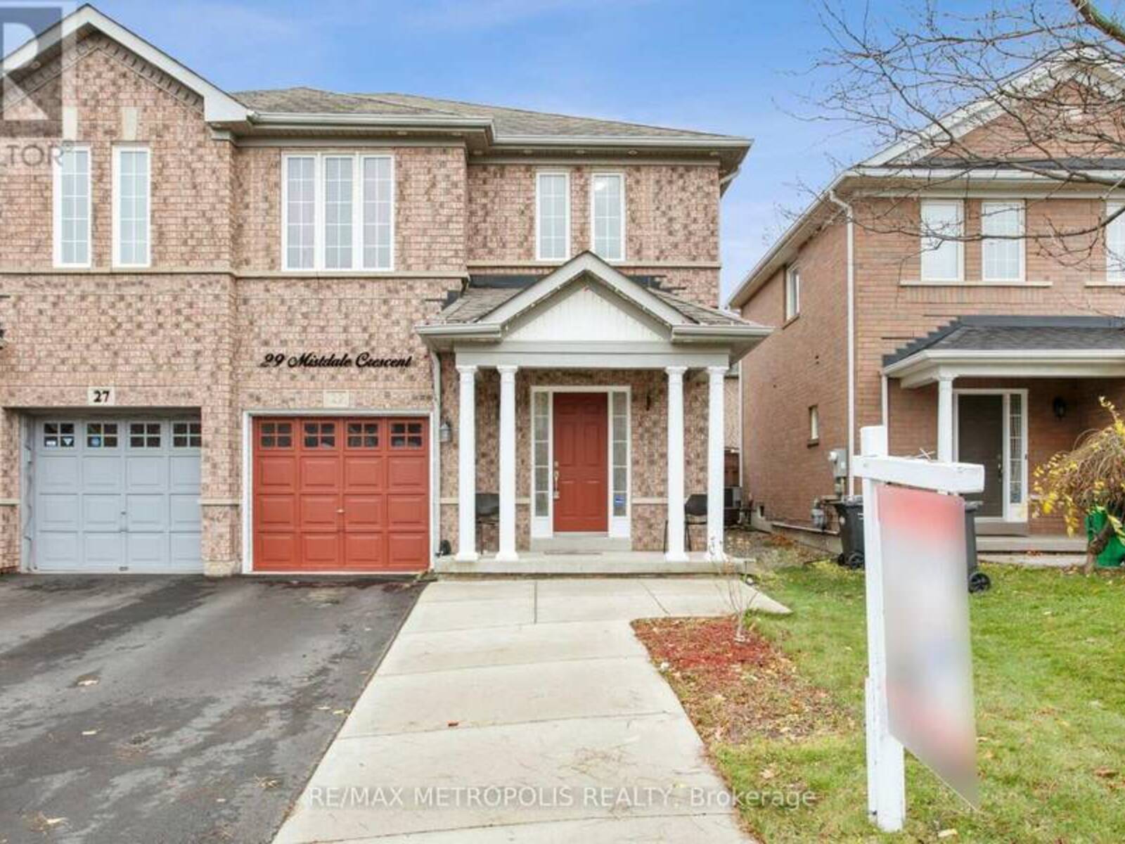 29 MISTDALE CRESCENT, Brampton, Ontario L7A 1S2