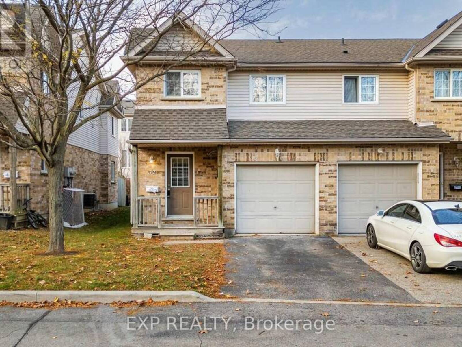 32 - 169 BISMARK DRIVE, Cambridge, Ontario N1S 5C1