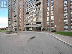 1911 - 25 KENSINGTON ROAD N Brampton Ontario, L6T 3W8