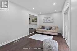 440 SUNSET DRIVE | Oakville Ontario | Slide Image Eighteen