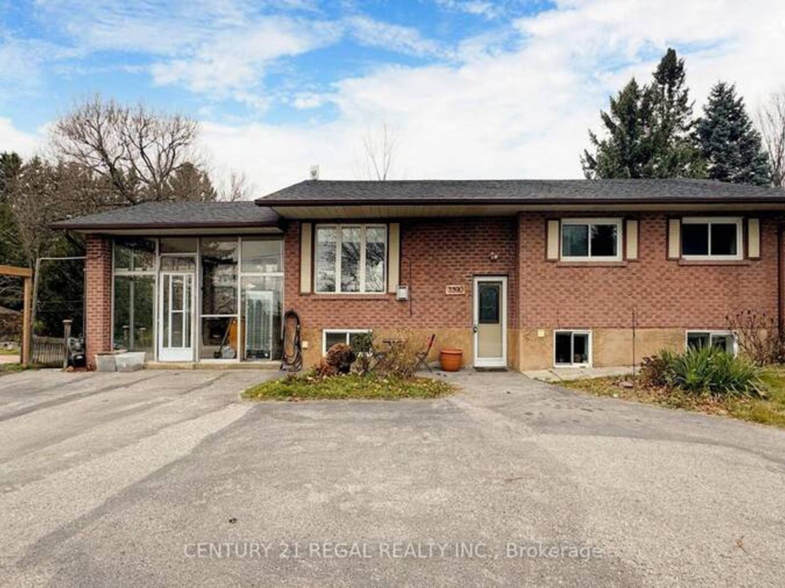 3390 HIGHWAY 2, Clarington, Ontario L1B 1L9