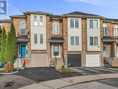 64 NATALE COURT Bradford West Gwillimbury Ontario, L3Z 3B1