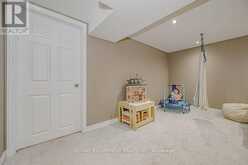 1268 CONSORT CRESCENT | Burlington Ontario | Slide Image Thirty