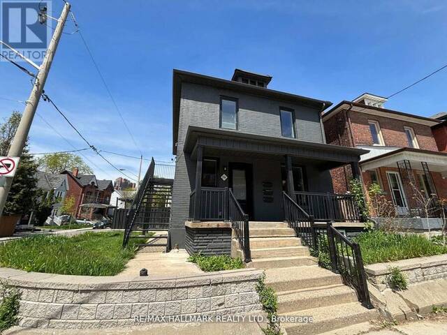 76 ANNETTE STREET Toronto Ontario, M6P 1N4