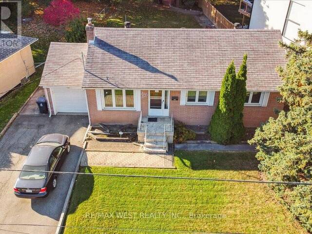 163 NEWTON DRIVE Toronto Ontario, M2M 2N6