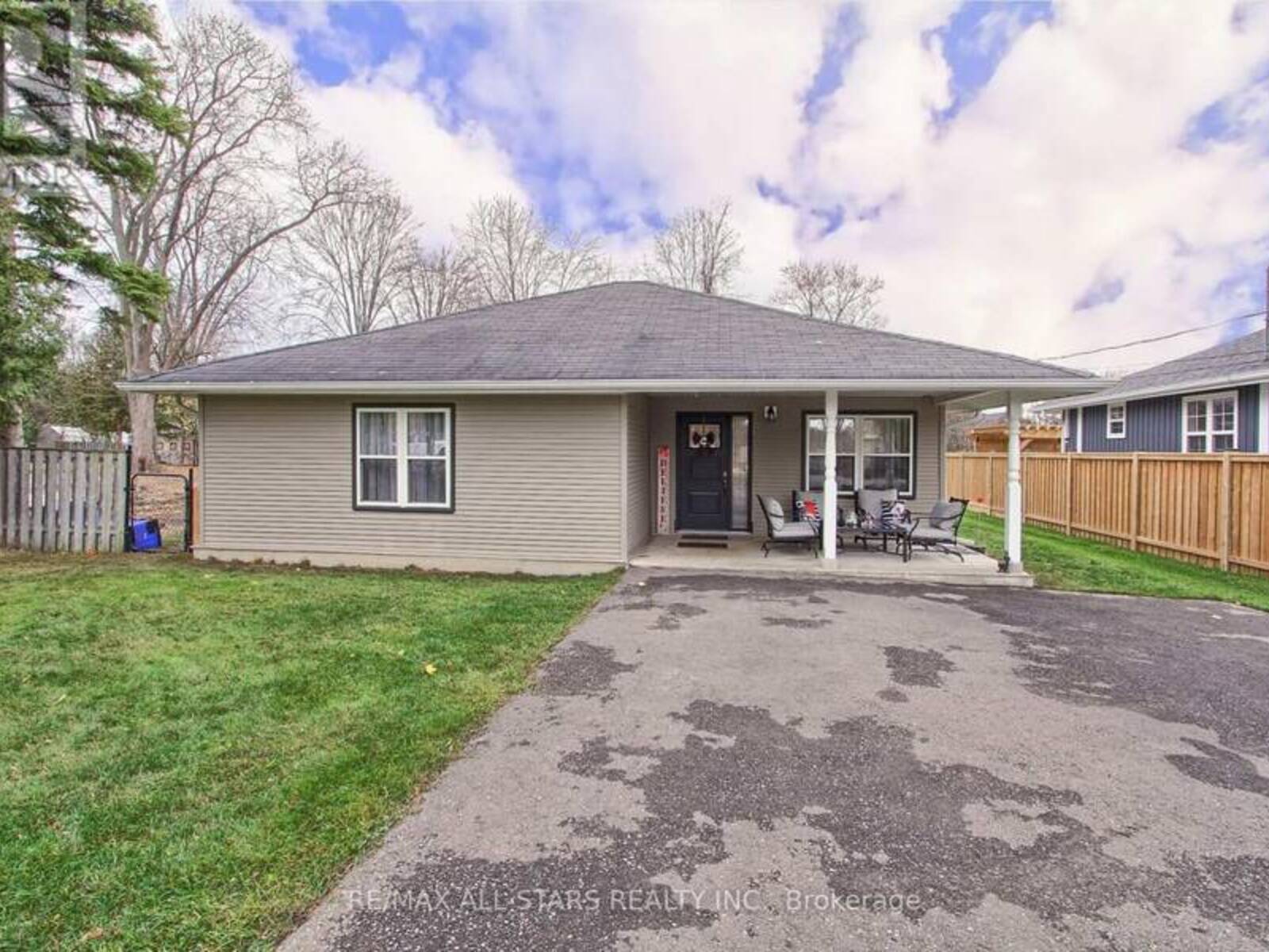 27112 KENNEDY ROAD, Georgina, Ontario L0E 1S0