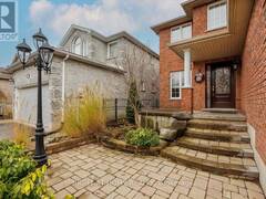 114 NICHOLSON DRIVE Barrie Ontario, L4N 0B2