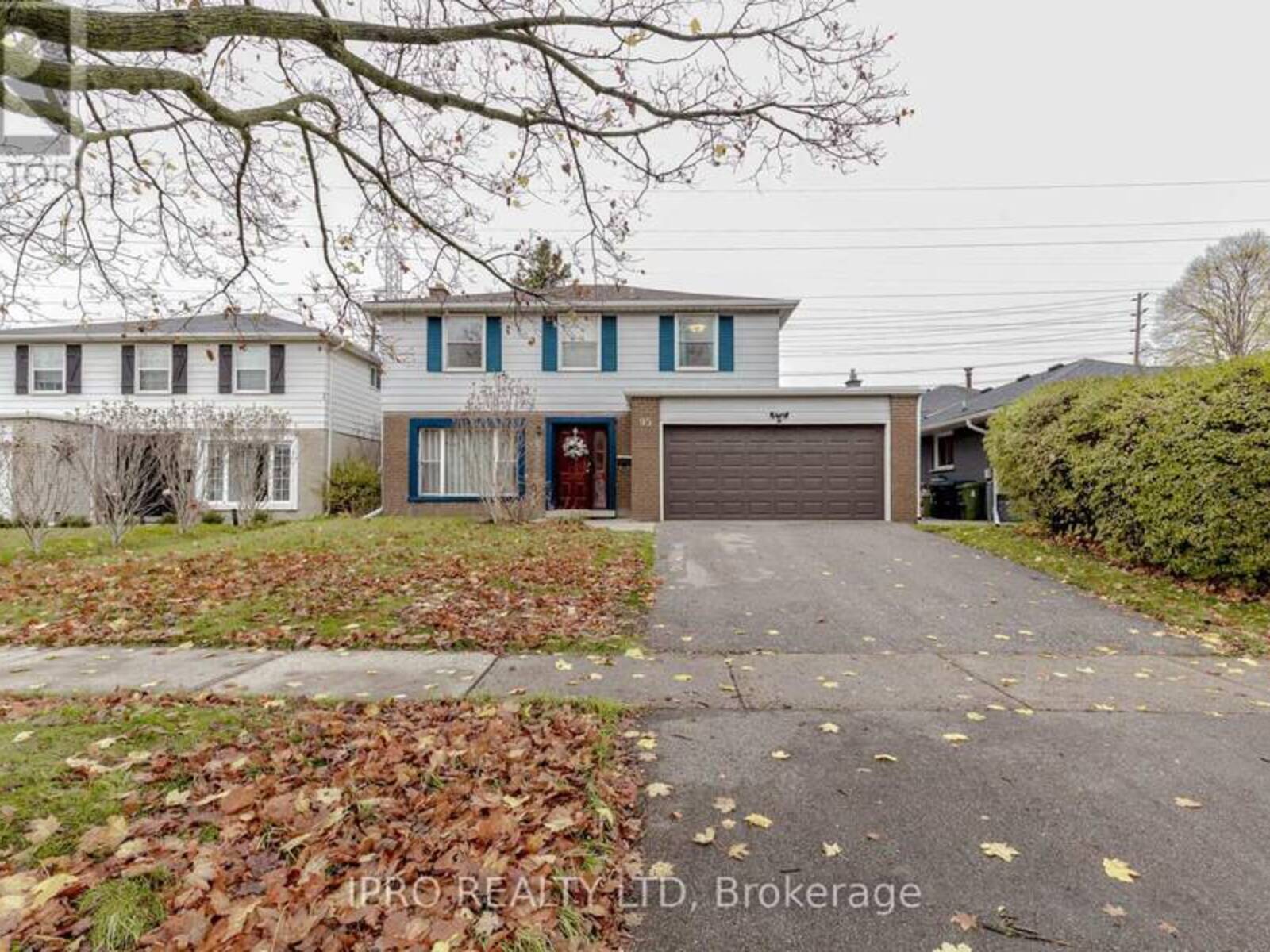 95 WILLOWRIDGE ROAD, Toronto, Ontario M9R 3Z5