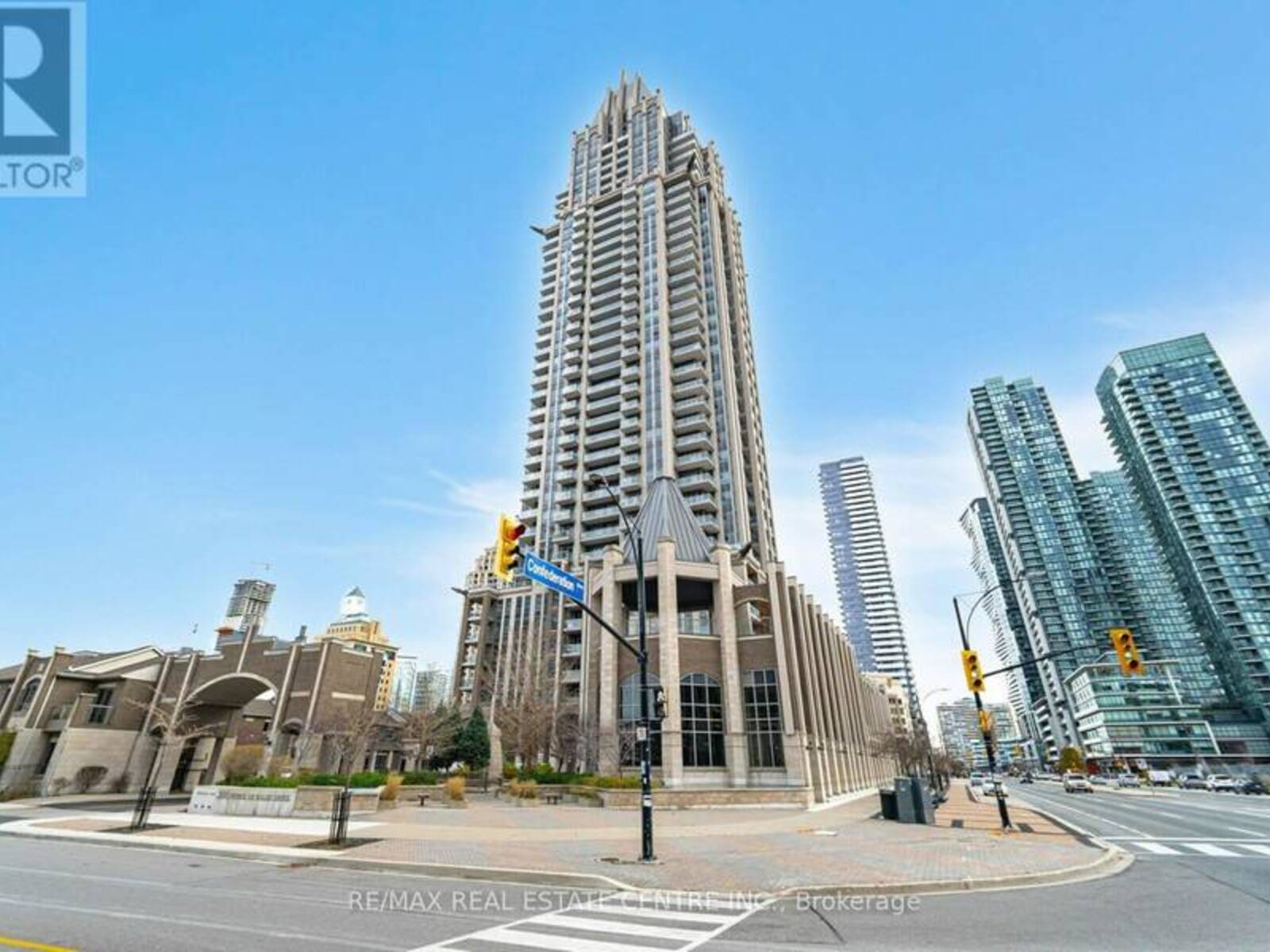 2604 - 388 PRINCE OF WALES DRIVE, Mississauga, Ontario L5B 0A1