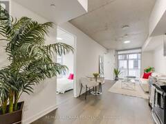 1102 - 45 BASEBALL PLACE Toronto Ontario, M4M 0H1