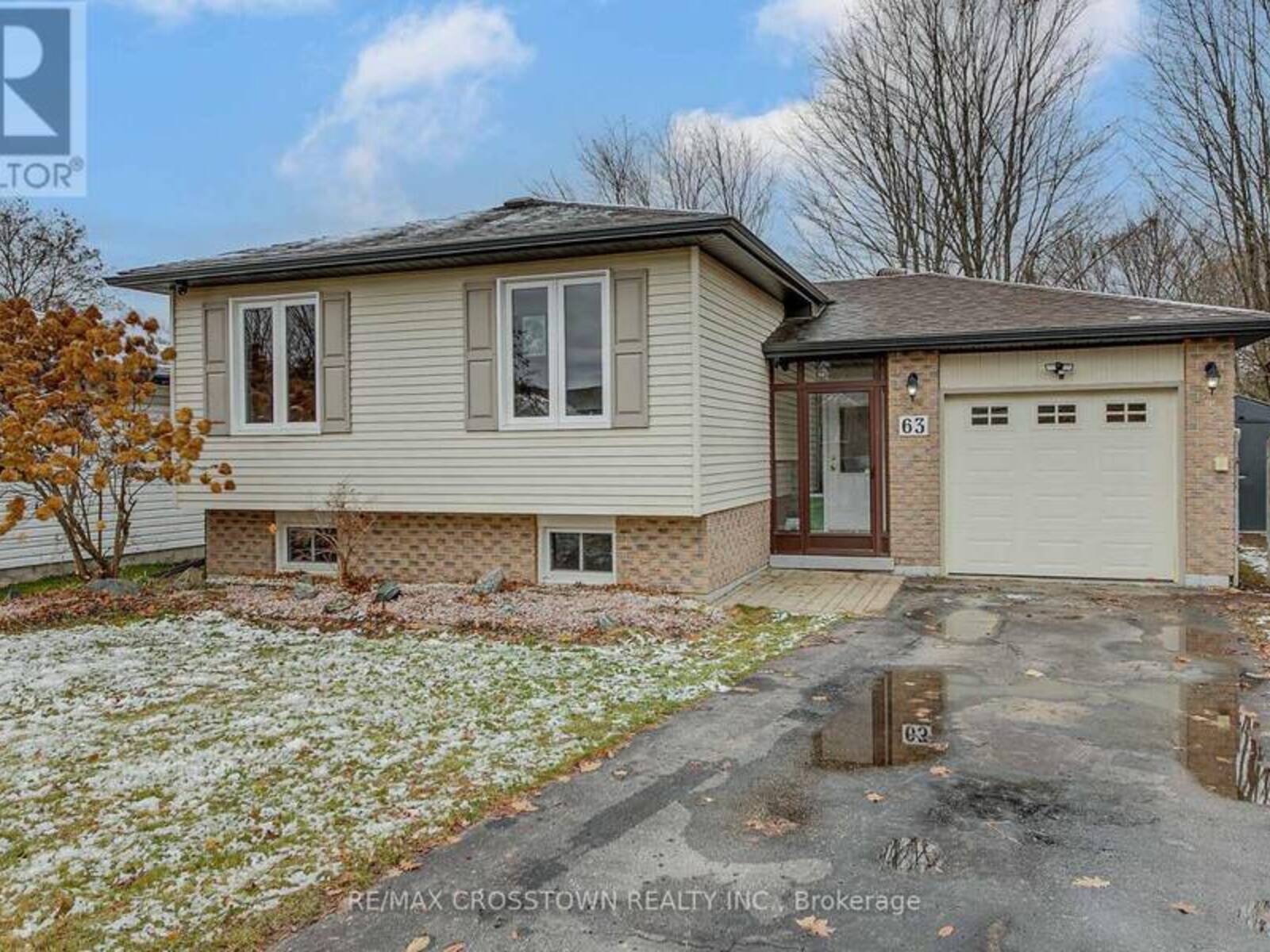 63 BRONTE CRESCENT, Barrie, Ontario L4N 5B8