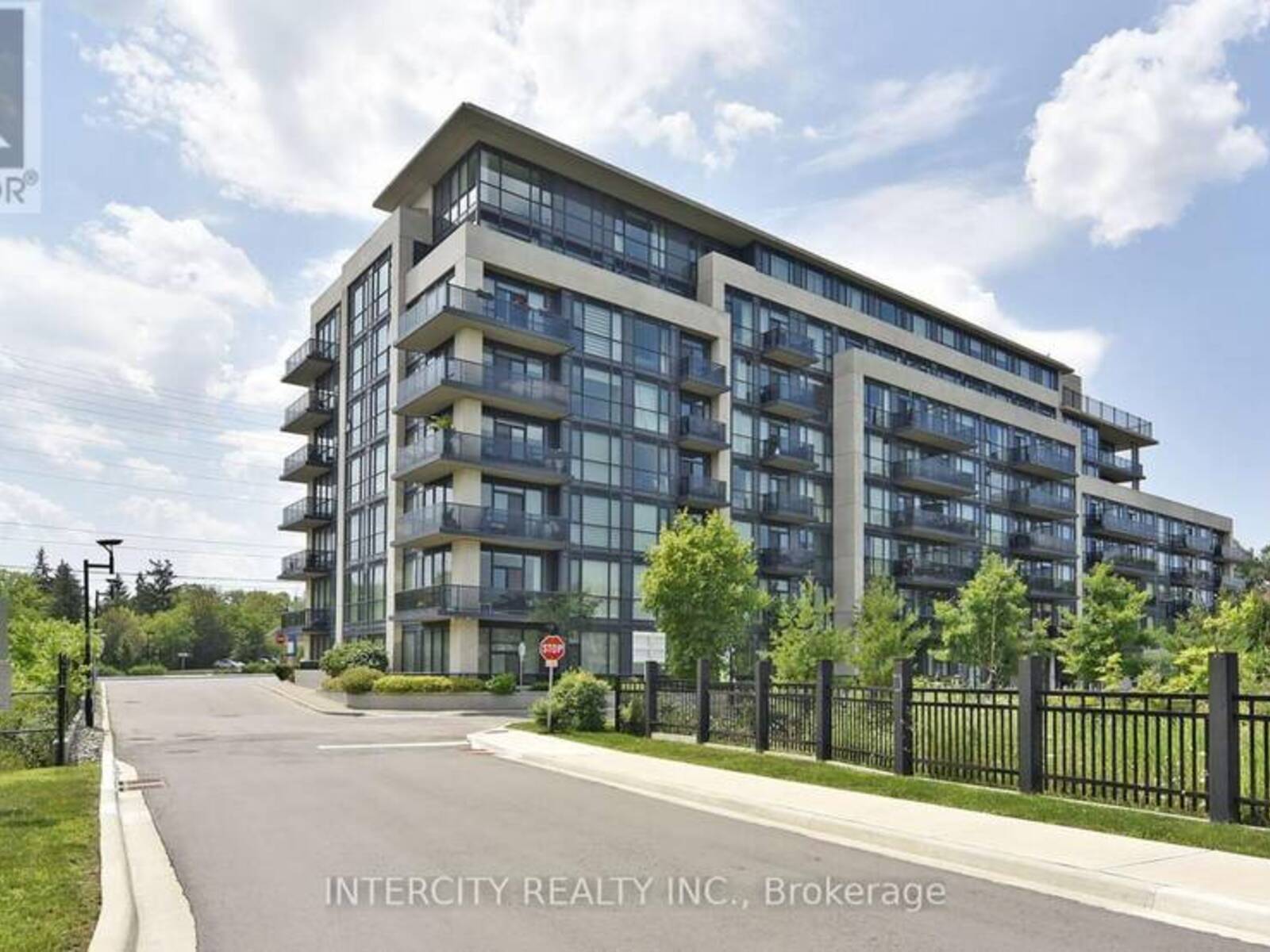 522 - 4700 HIGHWAY 7, Vaughan, Ontario L4L 0B4