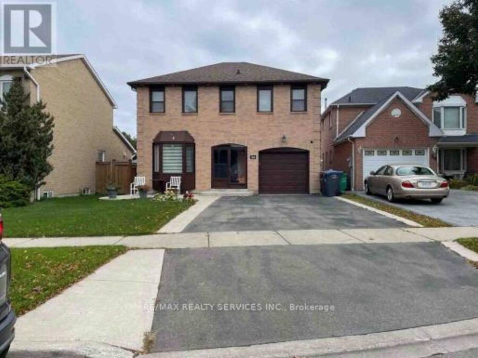 36 NICKEL CRESCENT, Brampton, Ontario L6S 4V9