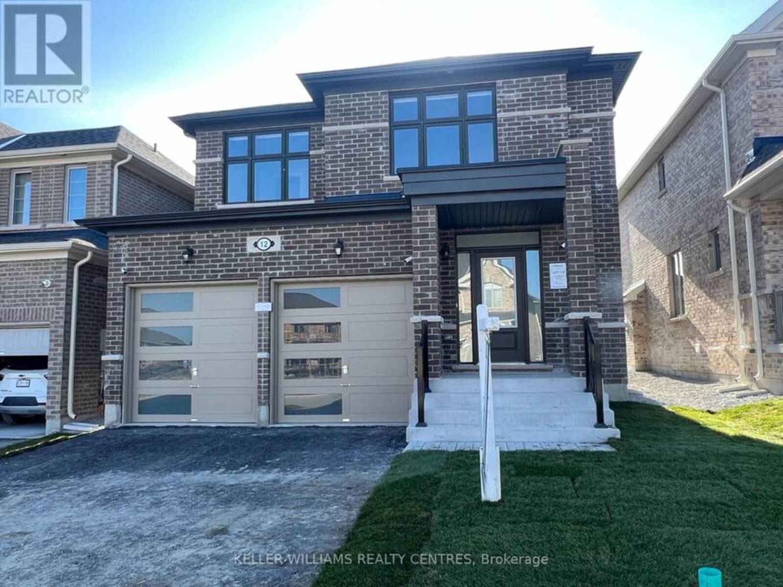 12 SAM BATTAGLIA CRESCENT, Georgina, Ontario L0E 1R0