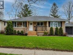 205 WELLINGTON STREET E Barrie Ontario, L4M 2C9