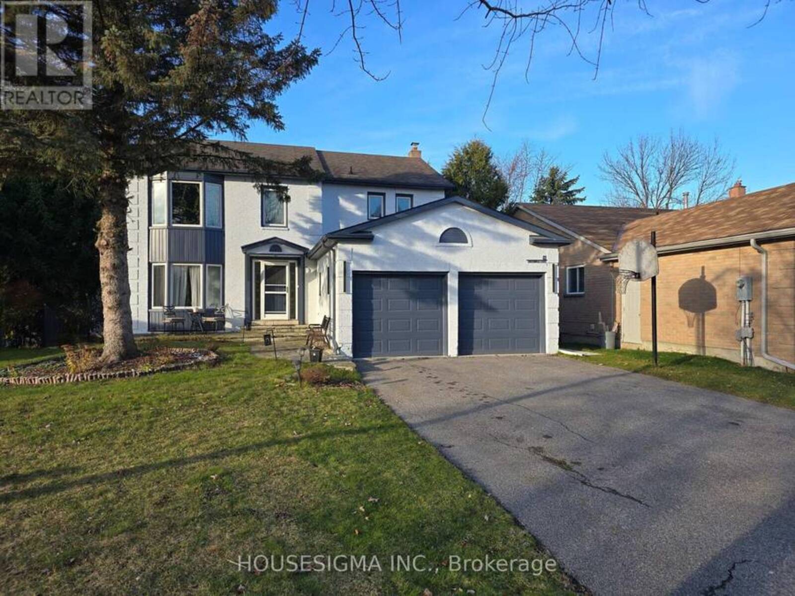 41 UNDERHILL CRESCENT, Aurora, Ontario L4G 5S3