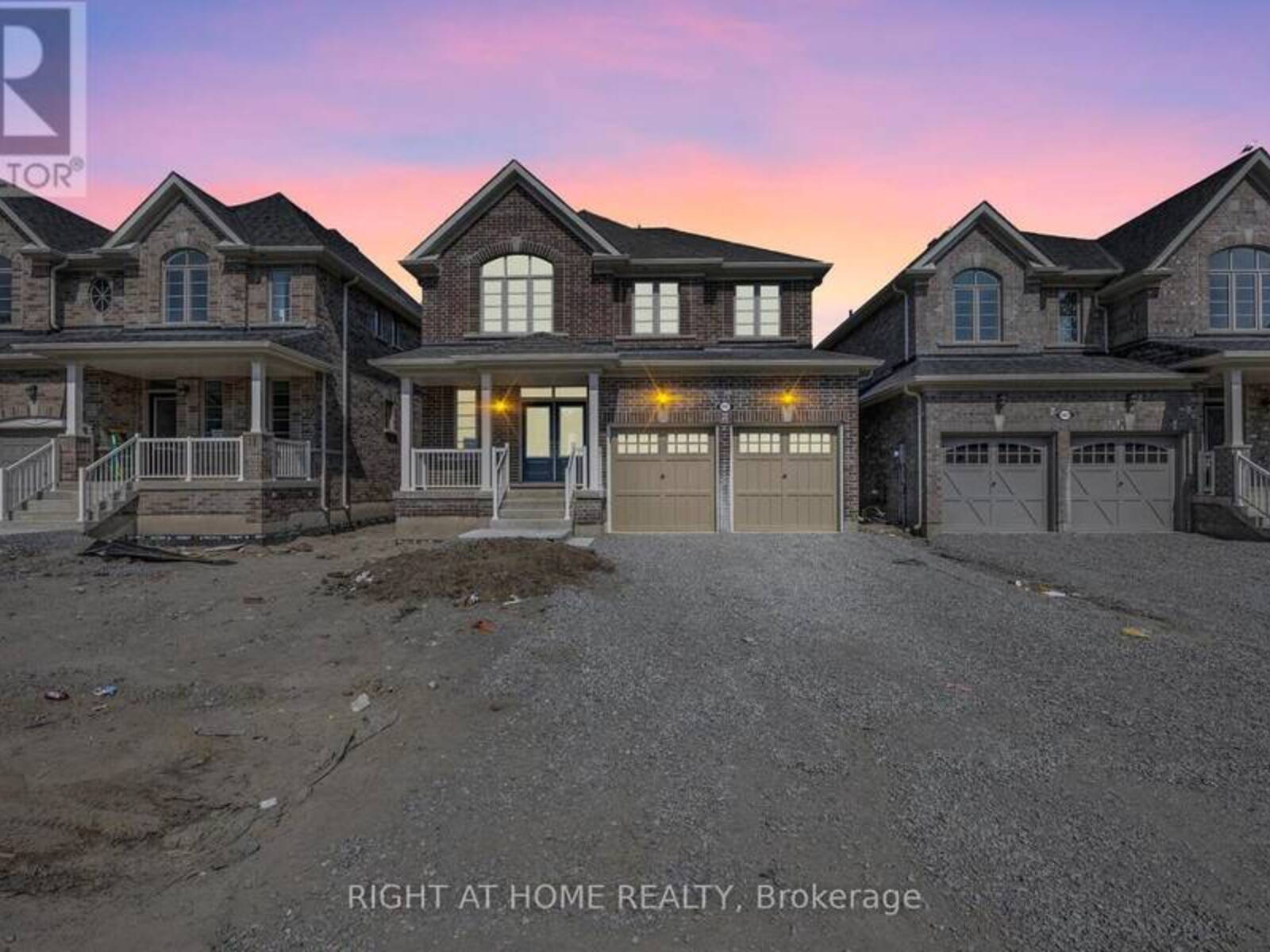 1457 DAVIS LOOP, Innisfil, Ontario L0L 1W0