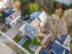 11 CATHERINE AVENUE Aurora Ontario, L4G 1K4