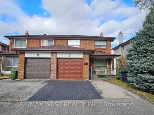 18 RICHGROVE DRIVE Toronto Ontario, M9R 2K9