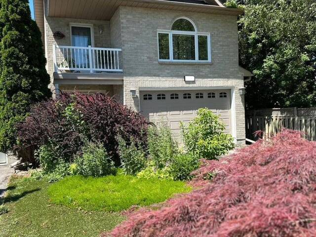 276 SHERIDAN COURT Newmarket Ontario, L3Y 8P9