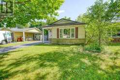 56 HELENE CRESCENT | Waterloo Ontario | Slide Image Nine