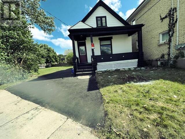 633 HAMILTON ROAD London Ontario, N5Z 1T1