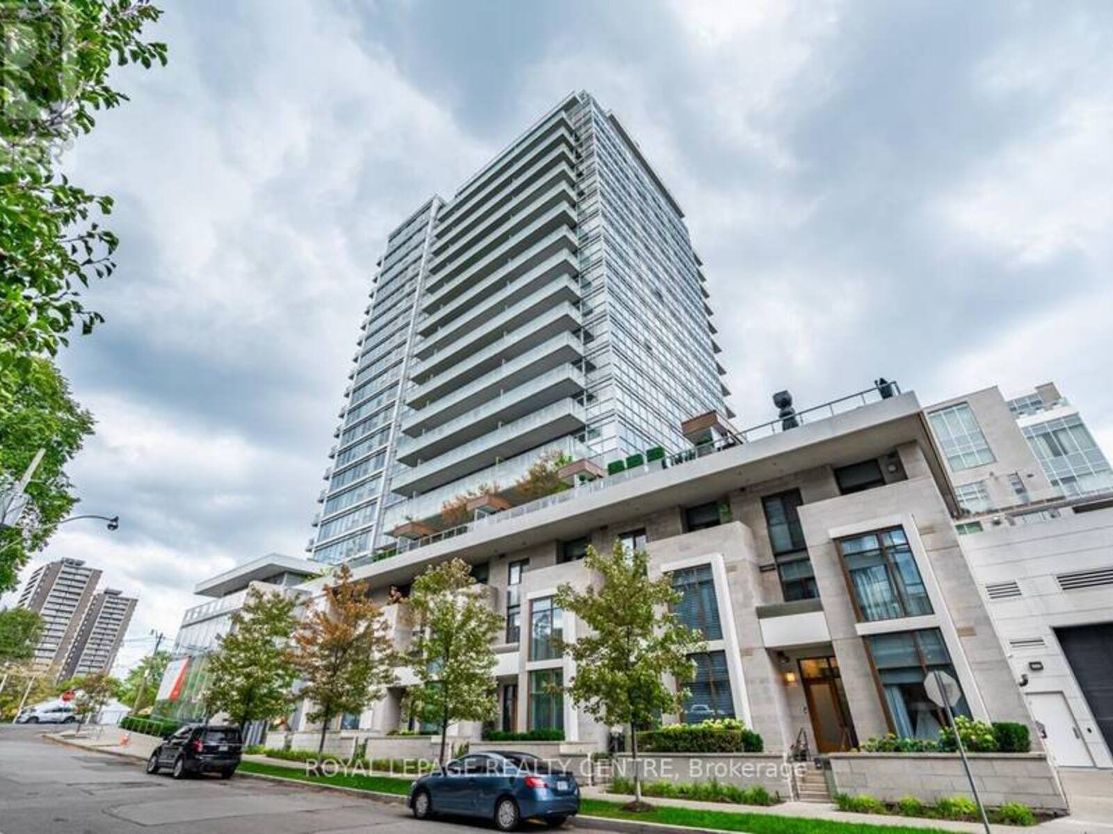 611 - 170 AVENUE ROAD, Toronto, Ontario M5R 0A4