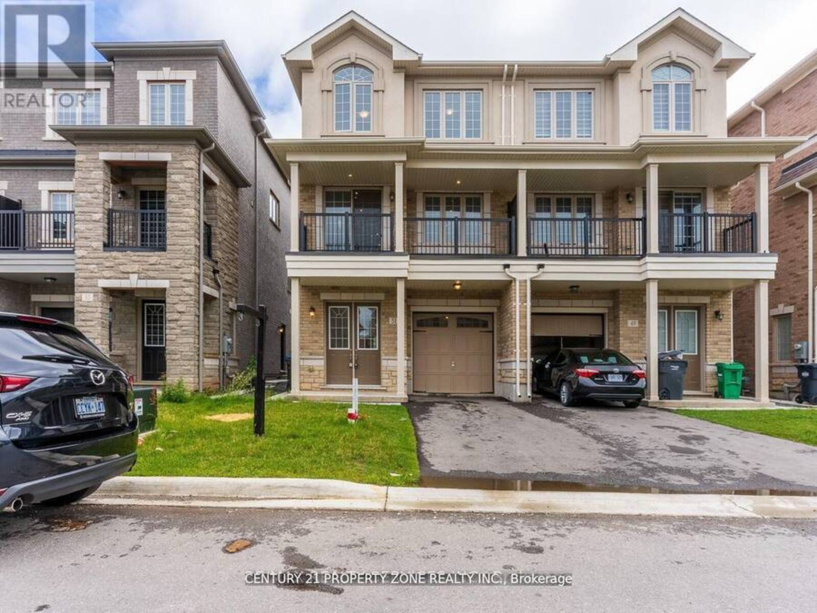 25 HASHMI PLACE, Brampton, Ontario L6Y 0H8