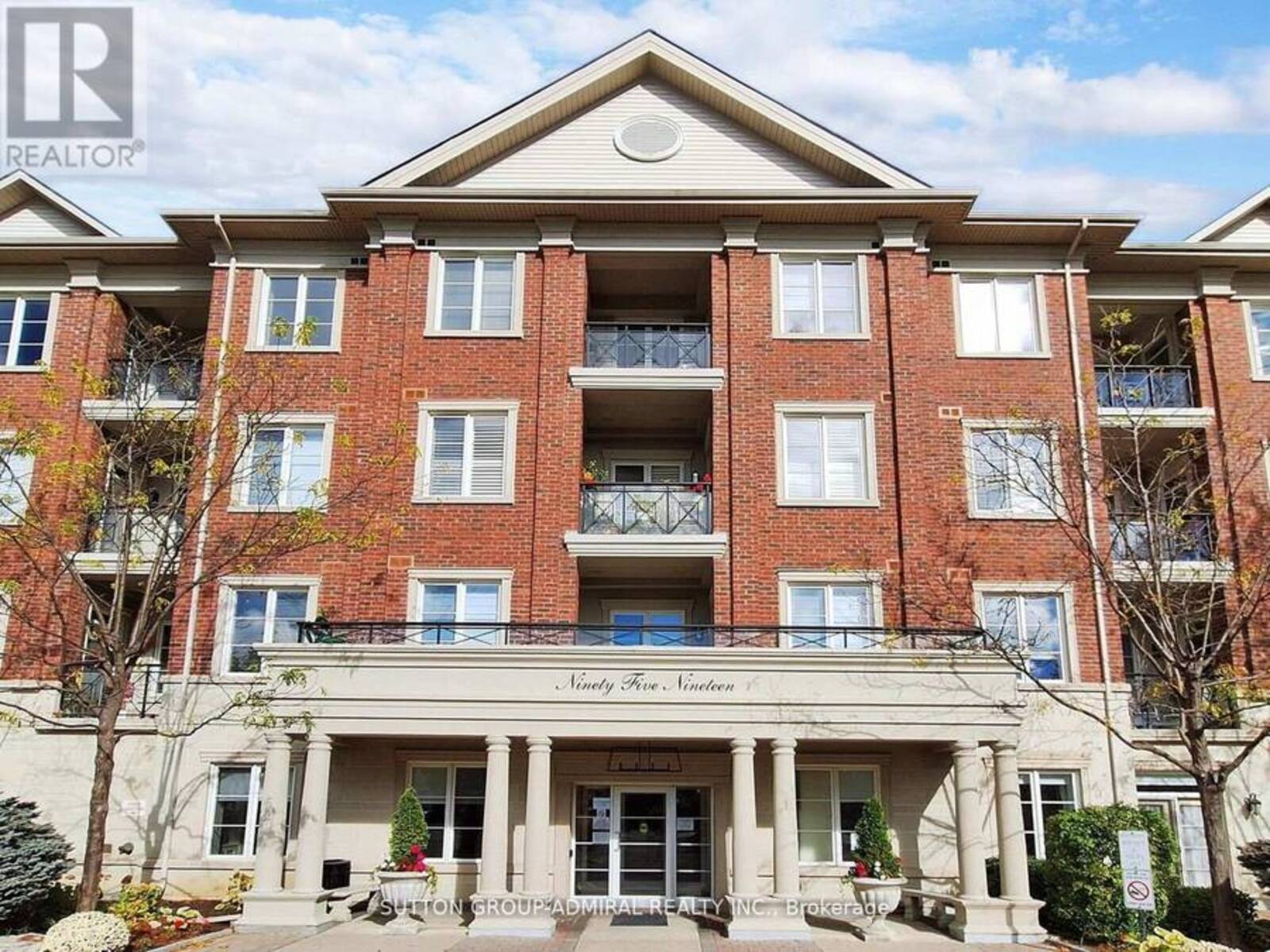 115 - 9519 KEELE STREET, Vaughan, Ontario L6A 4A2