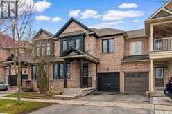 19 CHELTON DRIVE | Richmond Hill Ontario | Slide Image One