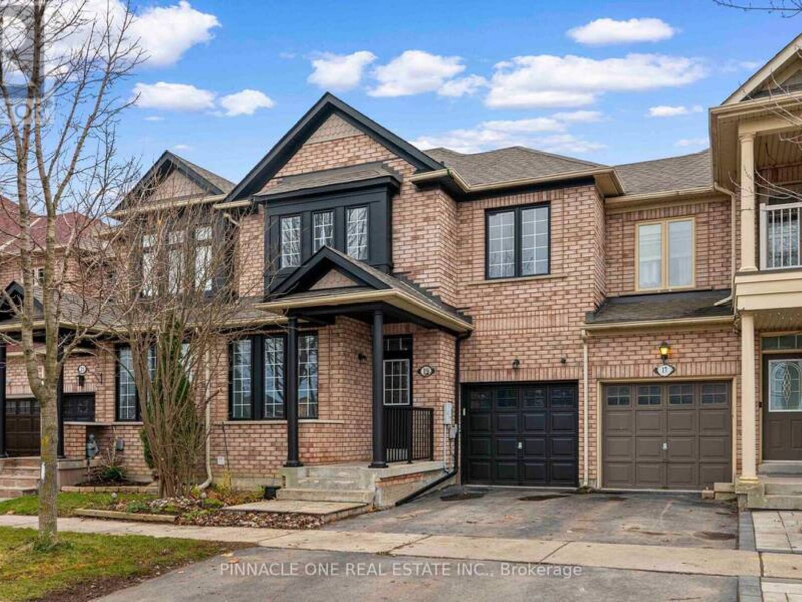 19 CHELTON DRIVE, Richmond Hill, Ontario L4E 4A9