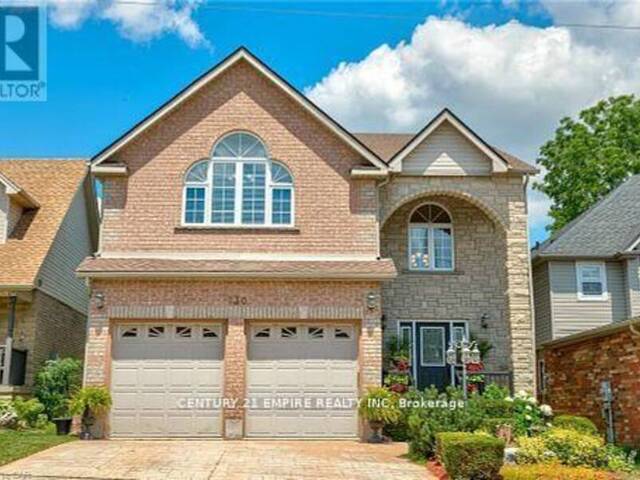 230 DOON MILLS DRIVE Kitchener Ontario, N2P 2R8