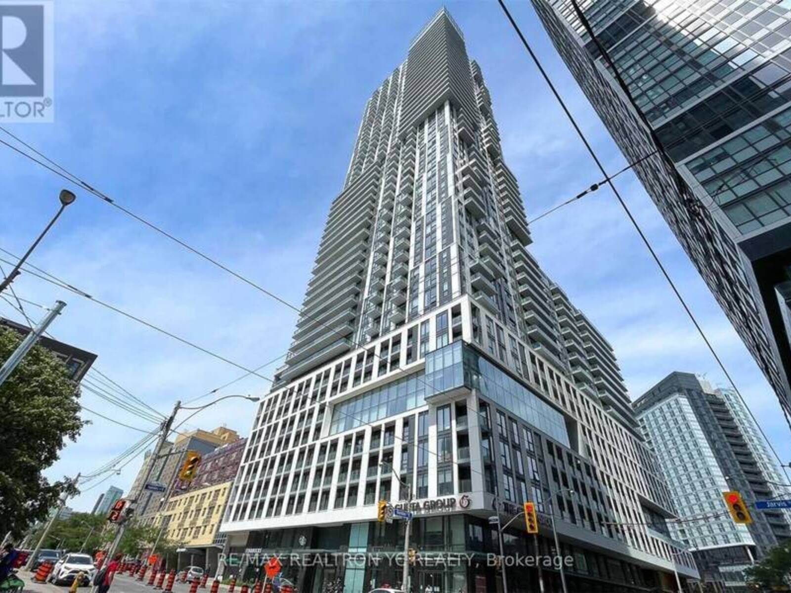 832 - 251 JARVIS STREET, Toronto, Ontario M5B 2C2