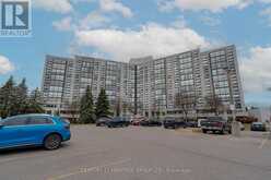 604 - 40 HARDING BOULEVARD W | Richmond Hill Ontario | Slide Image One