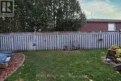 1 FARMSTEAD CRESCENT | Barrie Ontario | Slide Image Thirty-seven