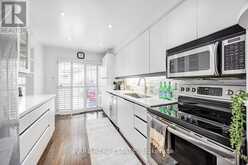 5 MABLEY CRESCENT | Vaughan Ontario | Slide Image Nine