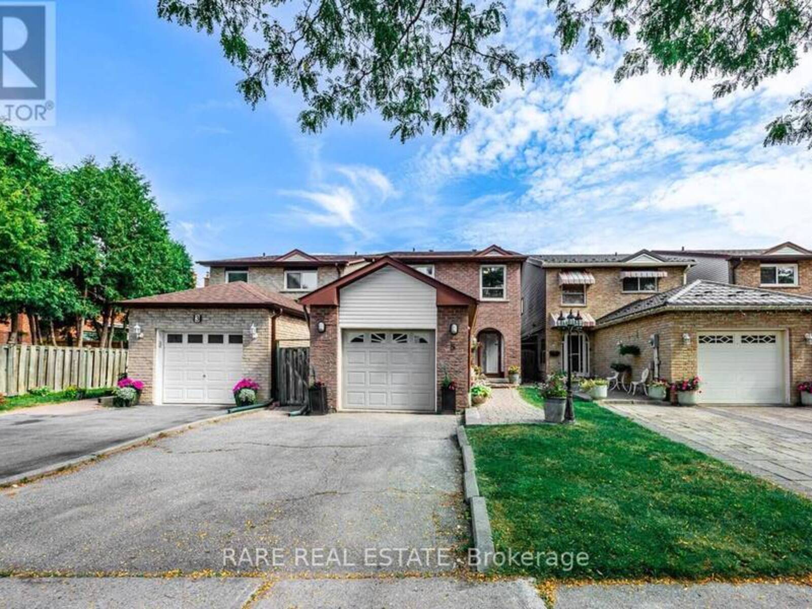 5 MABLEY CRESCENT, Vaughan, Ontario L4J 2Z7