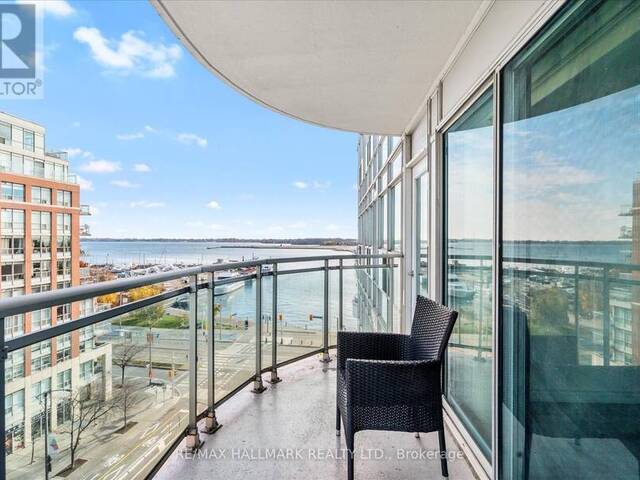 906 - 600 QUEENS QUAY W Toronto Ontario, M5V 3M3