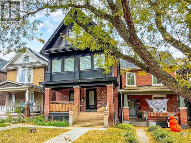 269 LESLIE STREET Toronto Ontario, M4M 3C8