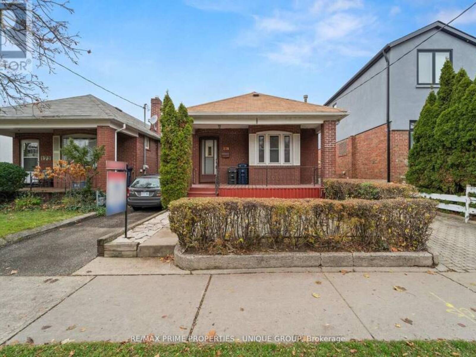 174 GAMBLE AVENUE, Toronto, Ontario M4J 2P3