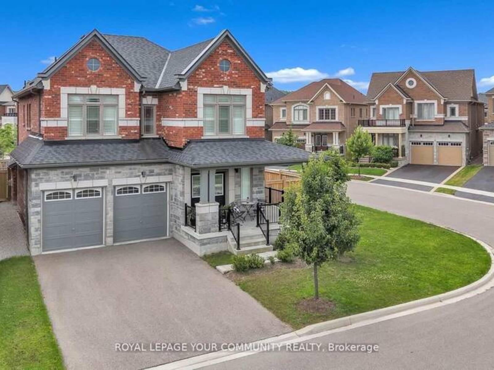 33 PRAIRIE GRASS CRESCENT, East Gwillimbury, Ontario L9N 1K3