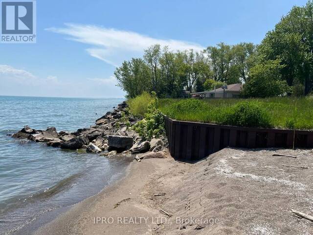 12 BEACH BOULEVARD Leamington Ontario, N0P 2P0